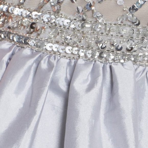 NEW Aidan Mattox [SZ 0‎ ] Embellished Bodice Taffeta Ballgown in Silver - Picture 5 of 16